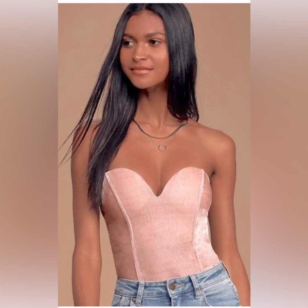 NWT Lulu’s Luxurious Life Blush Pink Velvet Strapless Bodysuit Size Small S